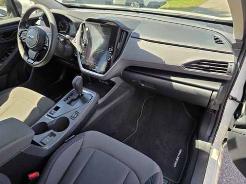 Certified 2025 Subaru Crosstrek 2.5i Premium AWD/4WD image 10