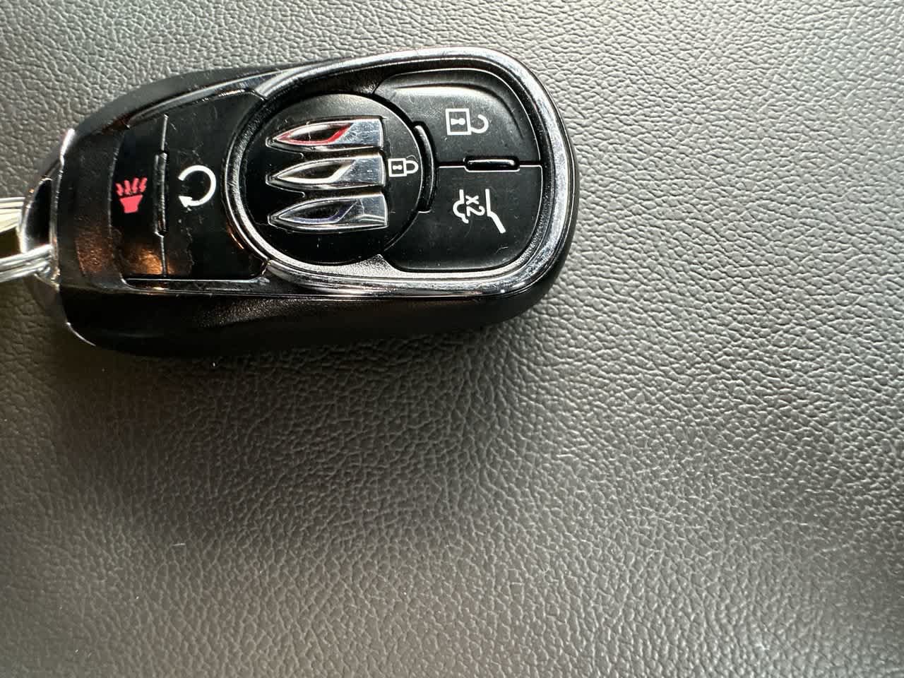 Used 2024 Buick Envista Sport Touring w/ Convenience I Package FWD image 28