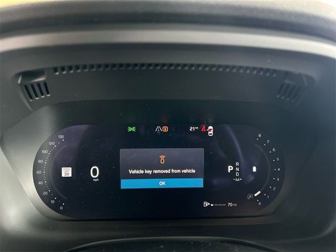 New 2026 Volvo XC60 B5 Plus w/ Protection Package Premier image 15