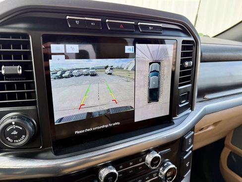 Used 2021 Ford F150 Lariat w/ Equipment Group 502A High image 27