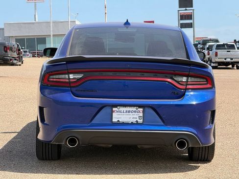 Used 2021 Dodge Charger R/T w/ Driver Convenience Group RWD image 5