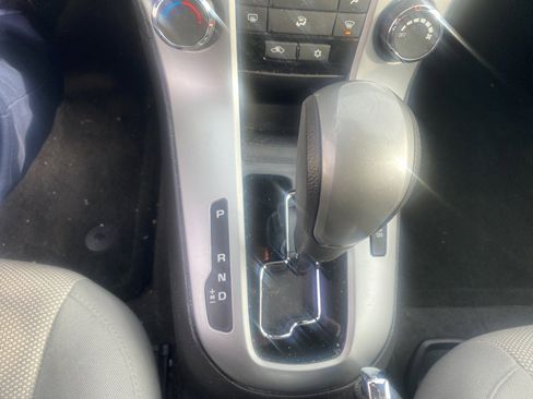 Used 2015 Chevrolet Cruze Eco image 14