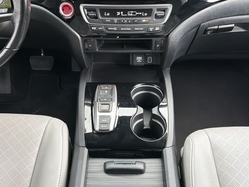 Certified 2021 Honda Passport Touring image 5