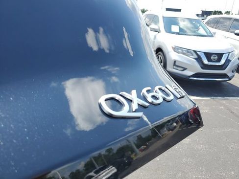 Certified 2026 INFINITI QX60 Luxe w/ Cargo Package AWD/4WD image 10