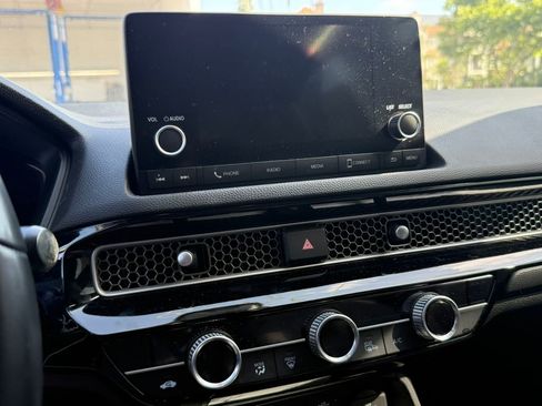 Used 2022 Honda Civic EX image 18