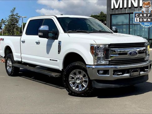 Used 2019 Ford F250 XLT w/ XLT Premium Package image 28