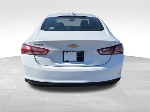 Used 2021 Chevrolet Malibu LT image 6