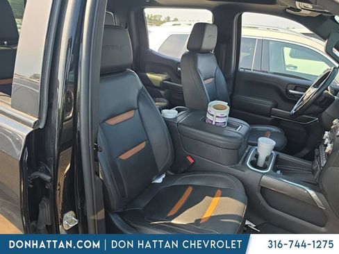 Used 2021 GMC Sierra 1500 AT4 w/ AT4 Value Package AWD/4WD image 12