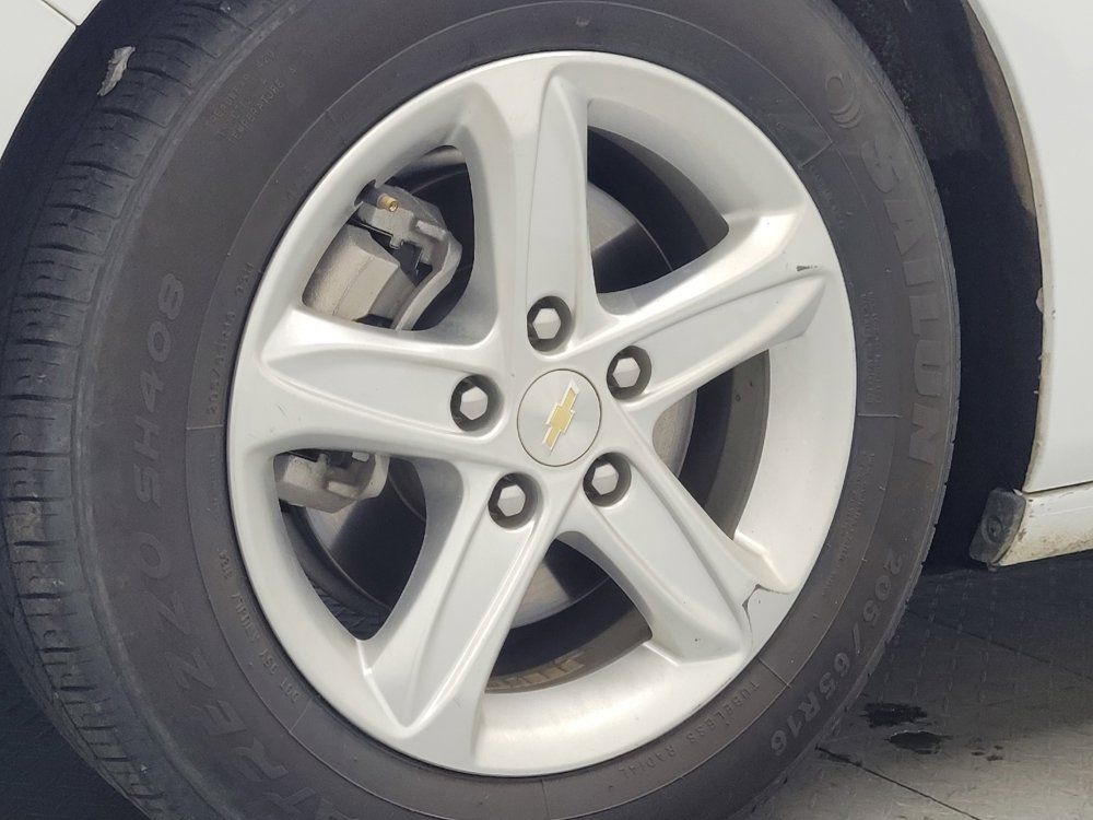 Used 2021 Chevrolet Malibu LS w/ Driver Confidence Package II FWD image 31