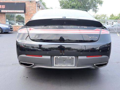 Used 2017 Lincoln MKZ Reserve w/ Luxury Package AWD/4WD image 4