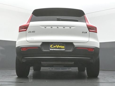 Used 2026 Volvo XC40 B5 Plus AWD/4WD image 47