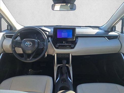 Certified 2024 Toyota Corolla Cross L image 16