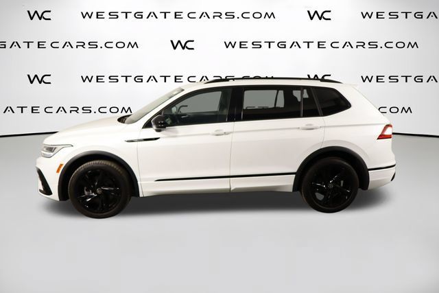 Used 2024 Volkswagen Tiguan SE R-Line AWD/4WD image 5