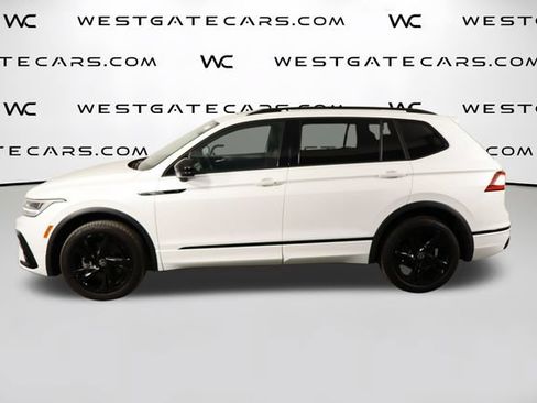 Used 2024 Volkswagen Tiguan SE R-Line AWD/4WD image 5