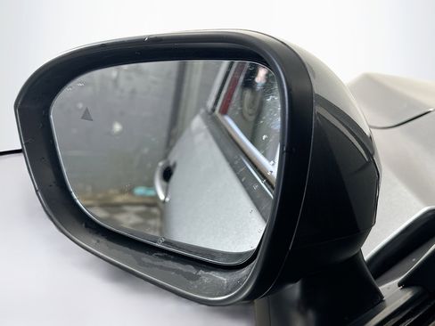 Used 2023 Nissan Rogue SV image 16