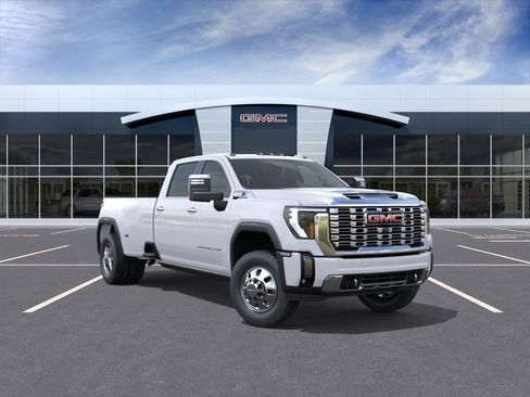 New 2026 GMC Sierra 3500 Denali w/ Denali Reserve Package AWD/4WD image 1