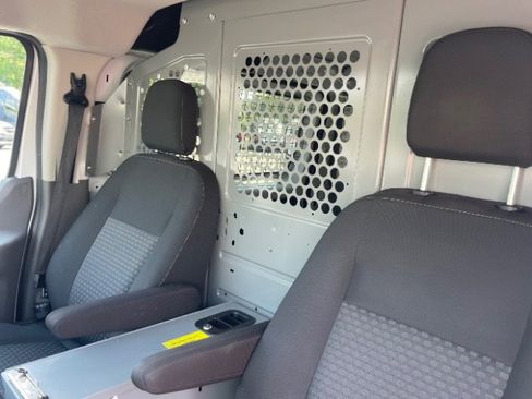 Used 2020 Ford Transit 150 Low Roof w/ Upfitter Package RWD image 11