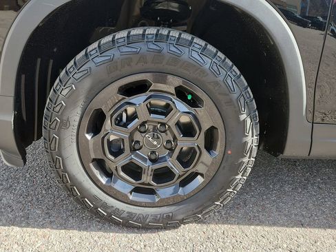 New 2026 Honda Ridgeline TrailSport+ image 12