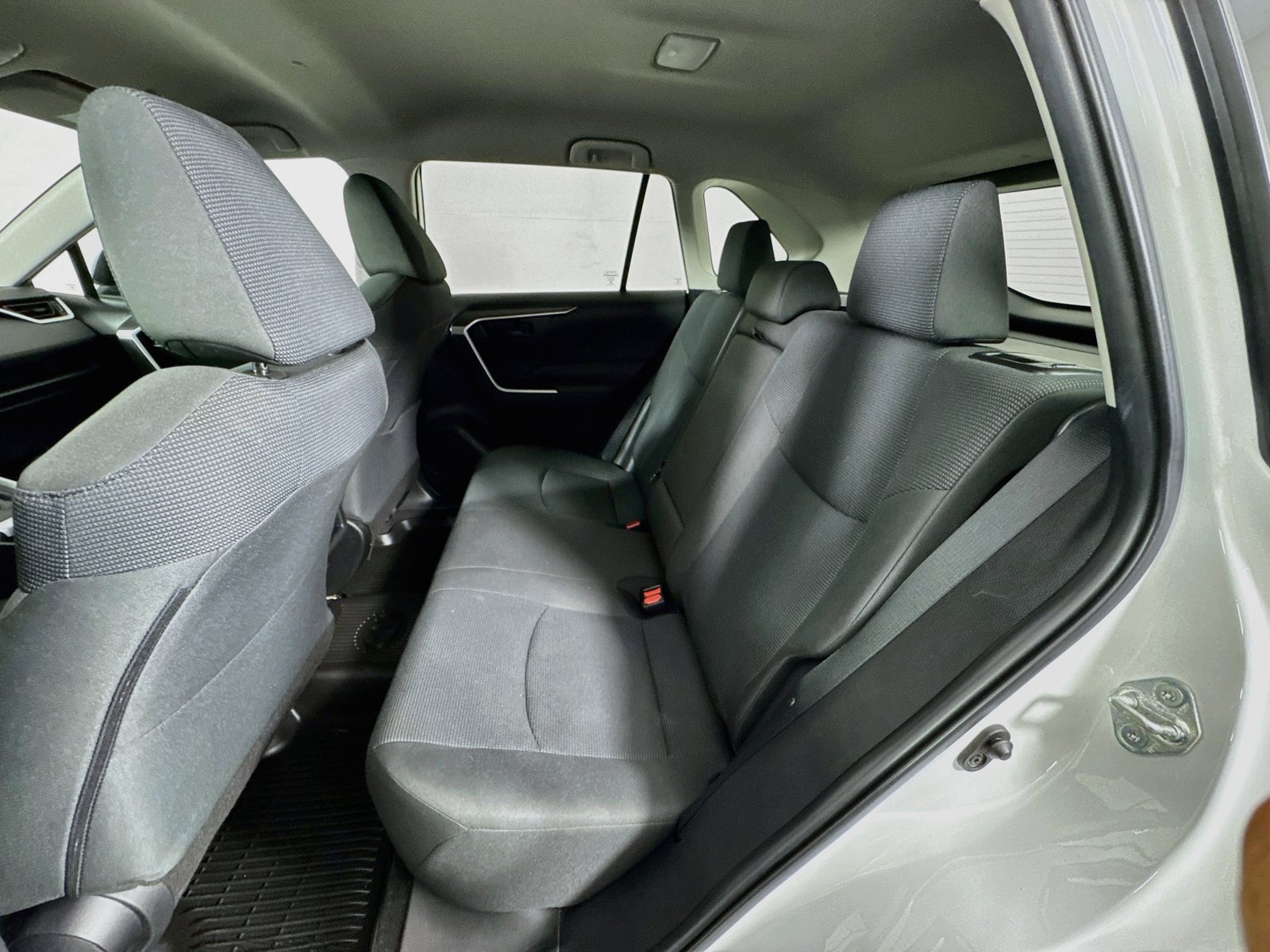 Certified 2023 Toyota RAV4 LE AWD/4WD image 22