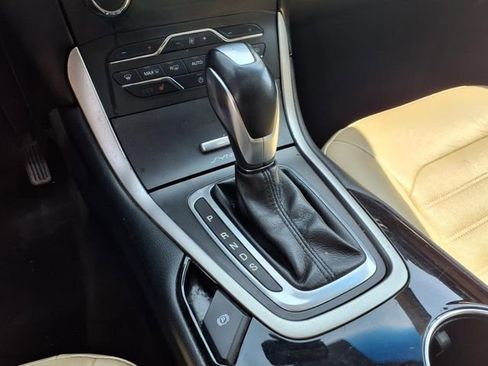 Used 2015 Ford Edge SEL w/ Equipment Group 201A image 13