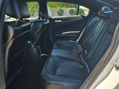 Used 2020 Dodge Charger SXT w/ Leather Interior Group RWD image 23