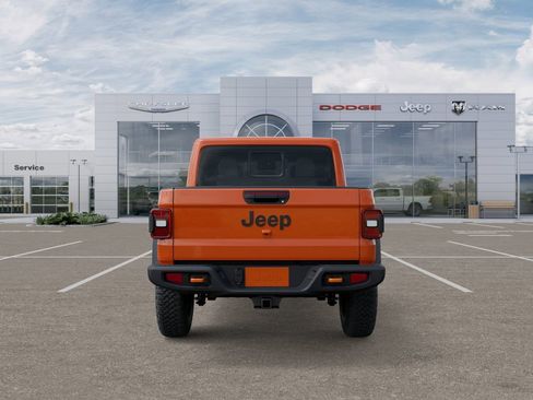 New 2025 Jeep Gladiator Mojave w/ Convenience Group image 9