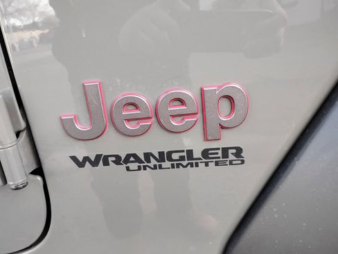 Used 2020 Jeep Wrangler Unlimited Rubicon image 18