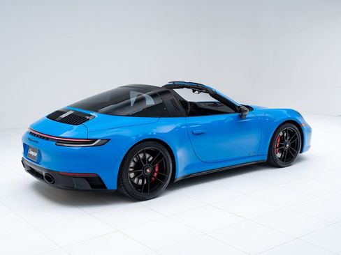 Used 2023 Porsche 911 Targa 4 GTS image 9