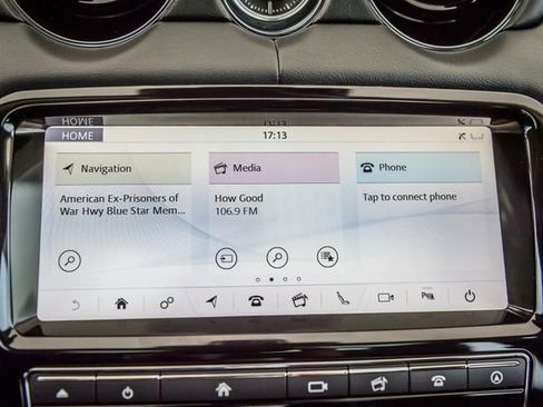 Used 2019 Jaguar XJ R-Sport image 19