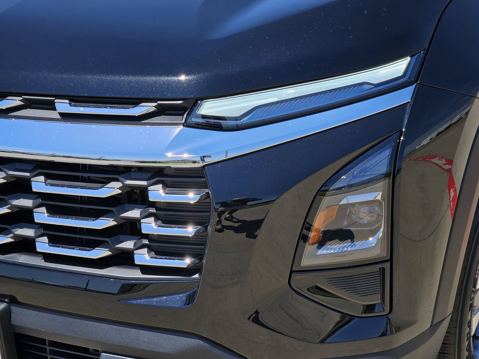 New 2027 Chevrolet Equinox LT FWD image 10