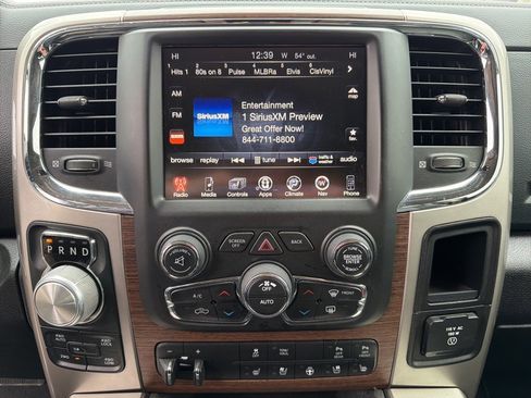 Used 2017 RAM 1500 Laramie w/ Convenience Group image 39