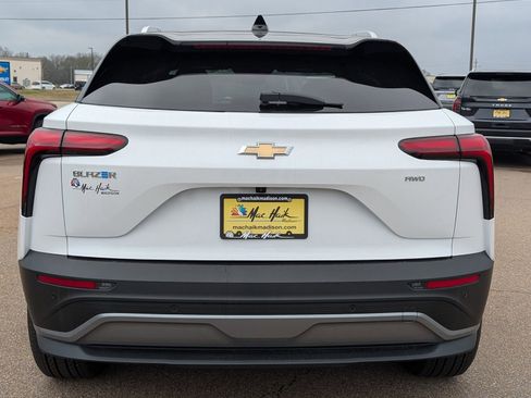 New 2025 Chevrolet Blazer EV LT w/ Super Cruise Package AWD/4WD image 5
