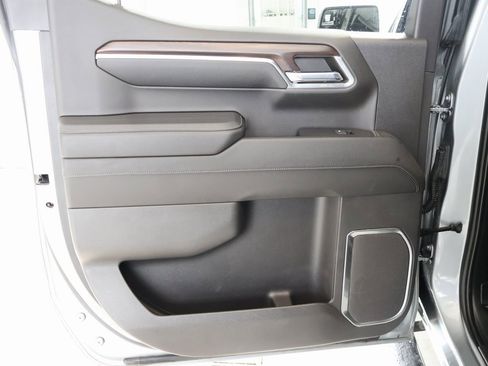 Certified 2023 GMC Sierra 1500 SLT w/ SLT Convenience Package image 27