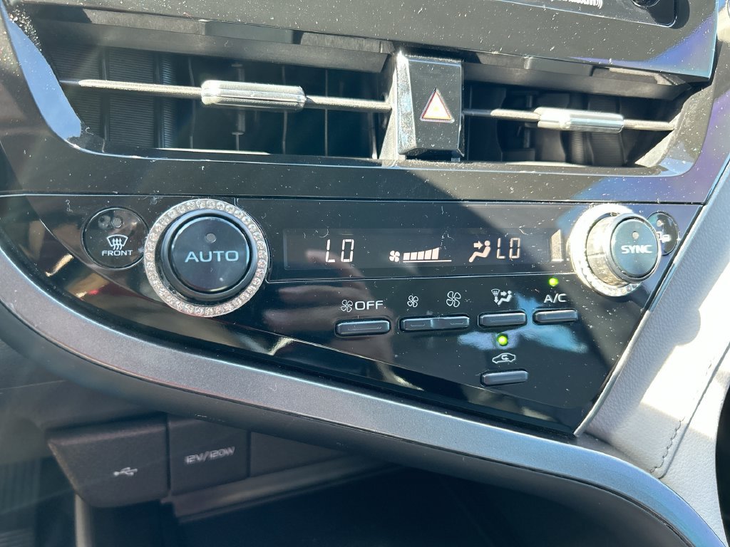 Used 2024 Toyota Camry SE FWD image 24