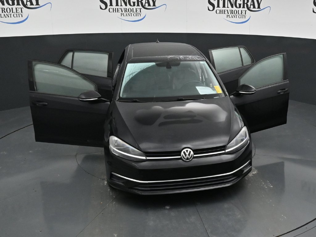 Used 2020 Volkswagen Golf 4-Door FWD image 34