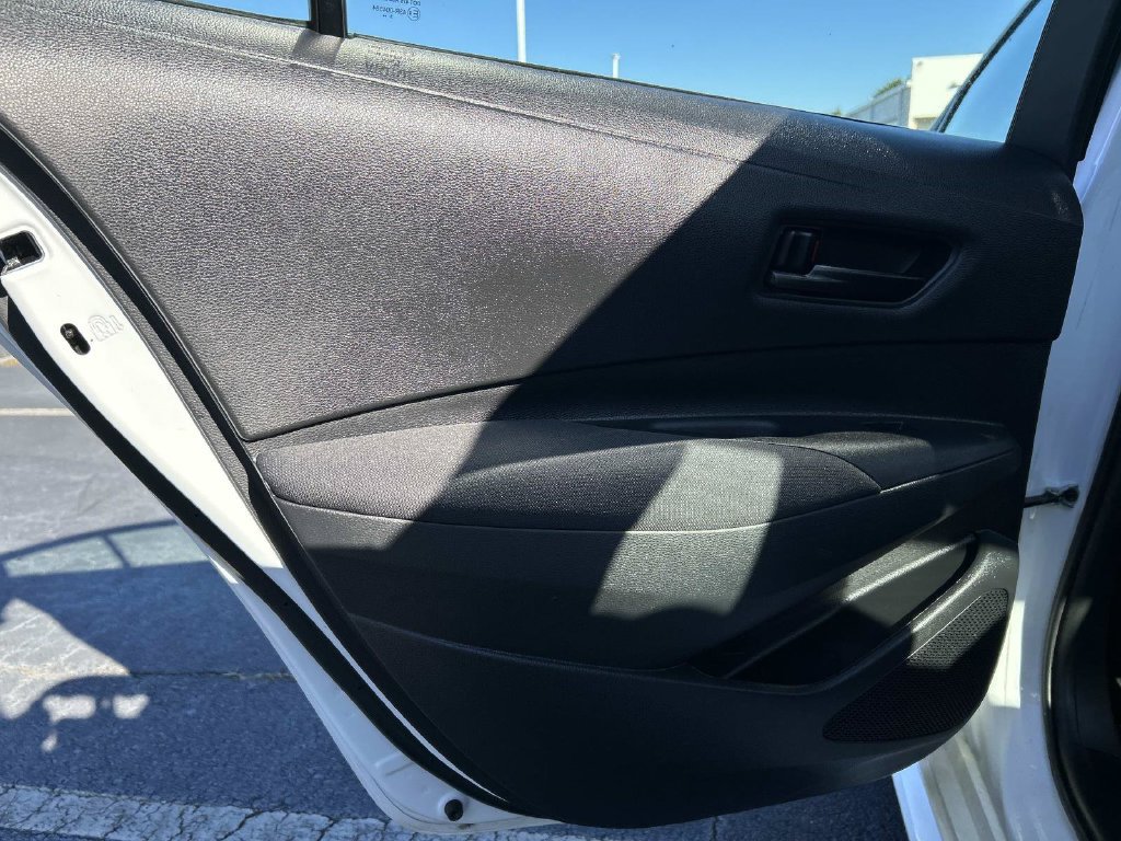 Used 2024 Toyota Corolla LE w/ LE Convenience Package FWD image 13