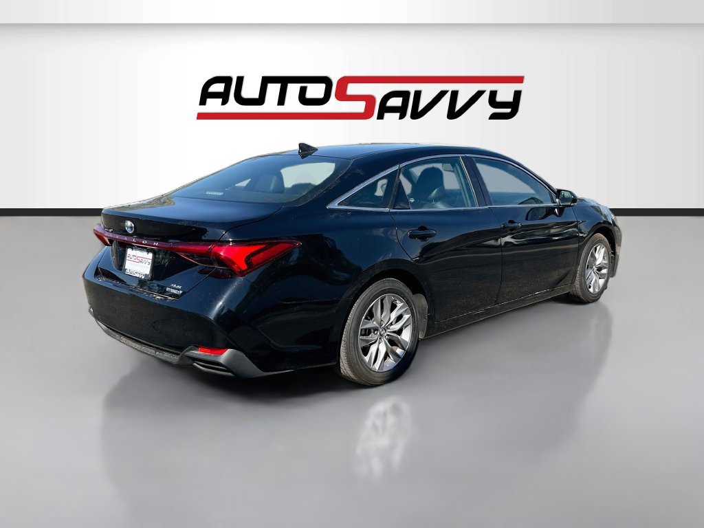 Used 2020 Toyota Avalon XLE w/ Moonroof Package FWD image 7