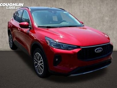 New 2024 Ford Escape SE w/ PHEV Premium Package