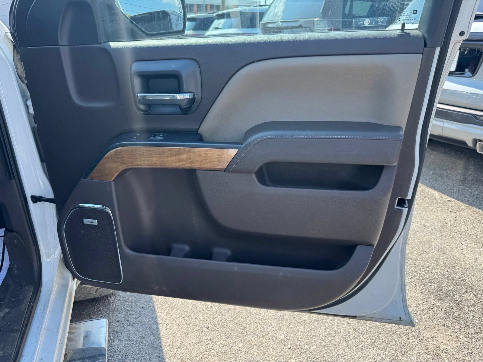 Used 2018 Chevrolet Silverado 1500 LTZ w/ Texas Edition AWD/4WD image 33