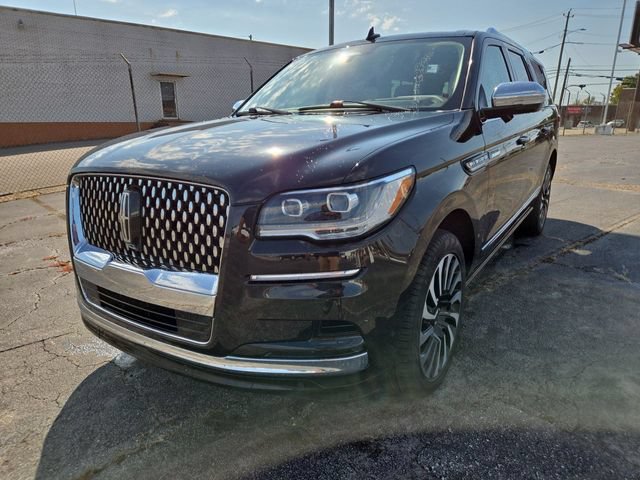 Used 2024 Lincoln Navigator L Black Label AWD/4WD image 4