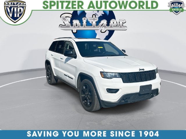 Used 2020 Jeep Grand Cherokee Laredo AWD/4WD image 3