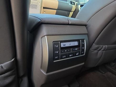 Used 2015 Lexus GX 460 Luxury AWD/4WD image 12