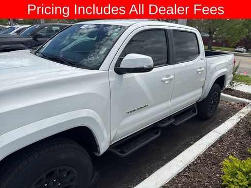 Used 2022 Toyota Tacoma SR5 w/ Technology Package RWD image 10