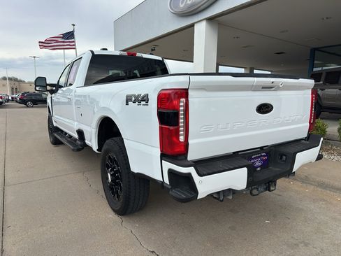 Used 2025 Ford F250 XLT w/ Black Appearance Package AWD/4WD image 6