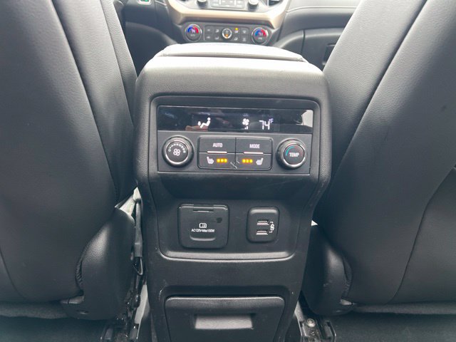 Used 2019 GMC Acadia Denali w/ Technology Package AWD/4WD image 17