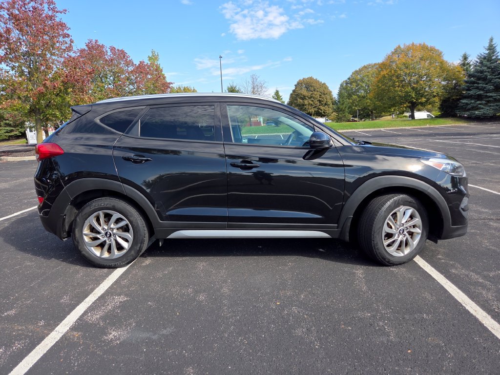 Used 2017 Hyundai Tucson SE w/ SE Popular Package 02 AWD/4WD image 22