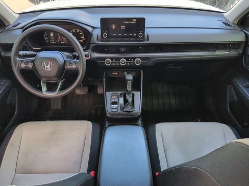 Used 2023 Honda CR-V LX image 14