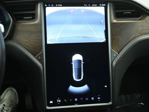 Used 2020 Tesla Model X Long Range image 12