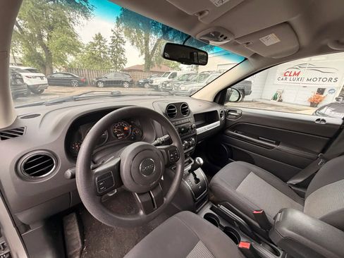 Used 2016 Jeep Compass Sport w/ Power Value Group FWD image 8