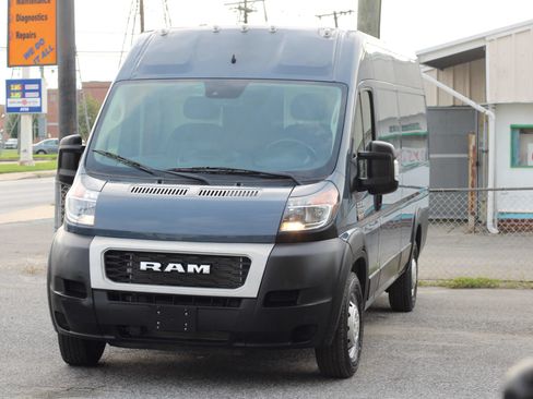 Used 2021 RAM ProMaster 3500 FWD image 3